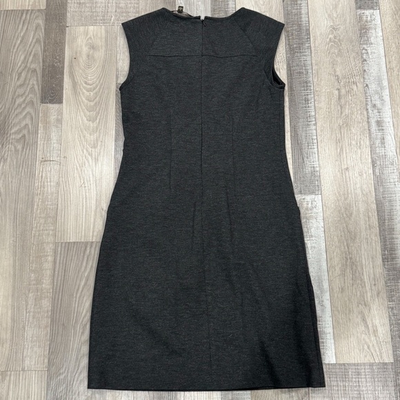 Cynthia Steffe zip detail gray sheath dress ❤️ - Picture 4 of 6